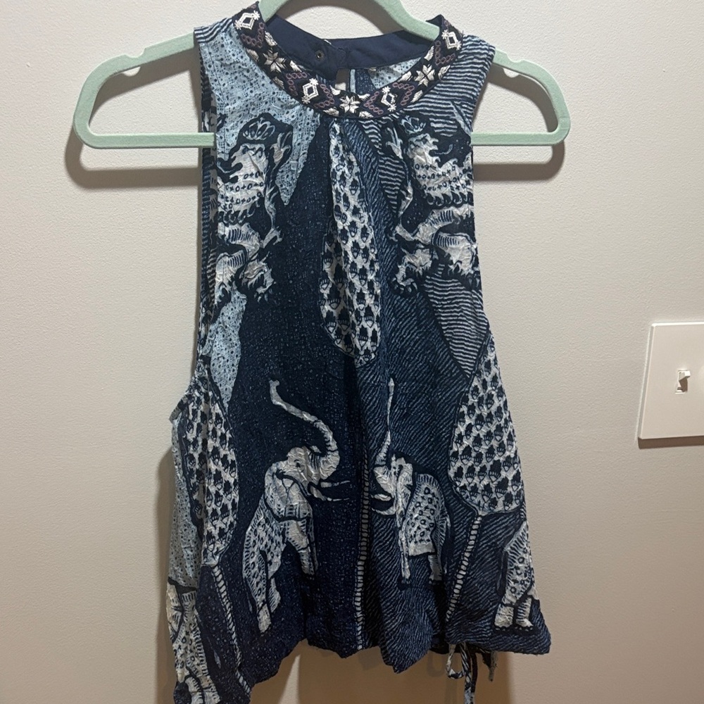 Navy Elephant Print Sleeveless Top